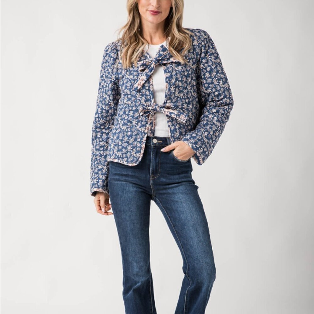 Listicle | NWOT Ditzy Floral Print Bow Tie Front Quilted Jacket Coat Size L - Picture 2 of 13